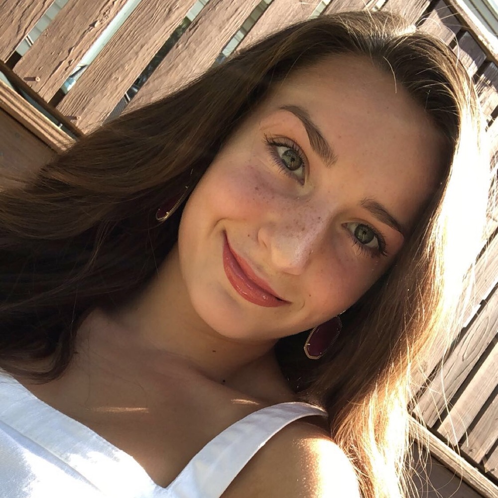 Meet your Posher, Maiya